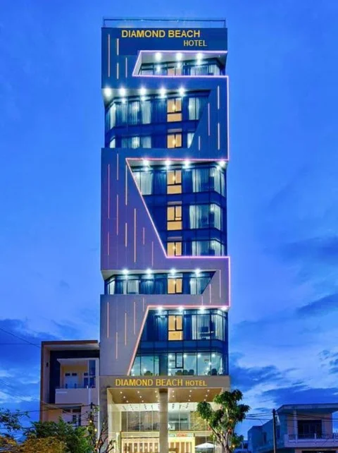 Luggage Storage IO - My Khe Beach (Near Dragon Bridge & Son Tra Peninsula) - image 1