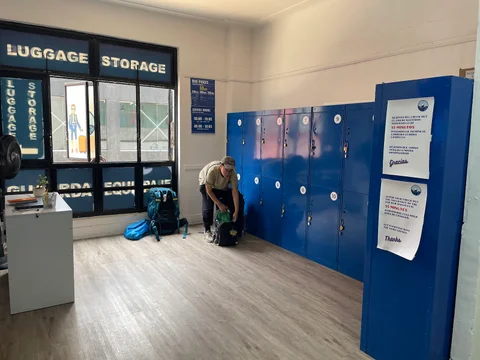 Luggage Keeper Lockers for baggage — 3