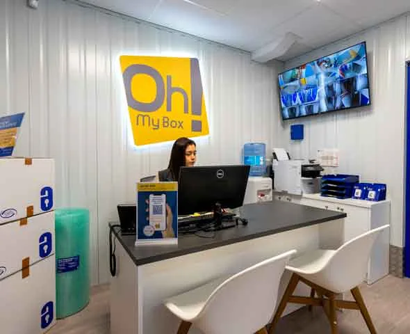 OhMyBox! Trasteros de alquiler: Calle Tamarit, Barcelona - image 4