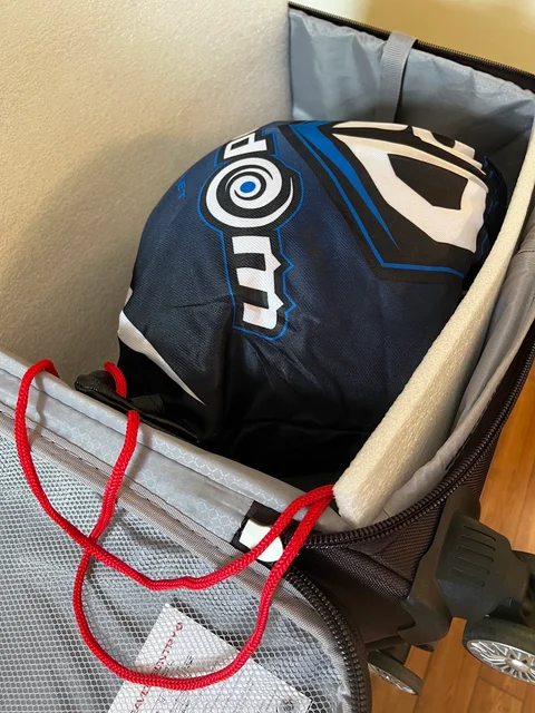 Luggage Corner — 4