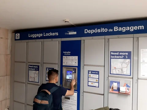 Left Luggage Lockers - Rossio Metro Station - image 1