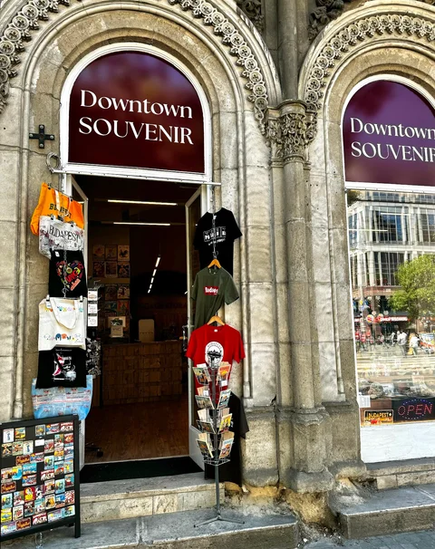 Luggage Storage and Souvenir Budapest