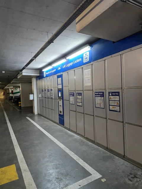 City Lockers - Martim Moniz Parking — 2