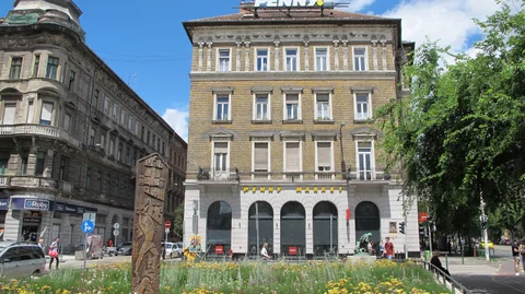 Budapest Luggage Storage Váci - image 7