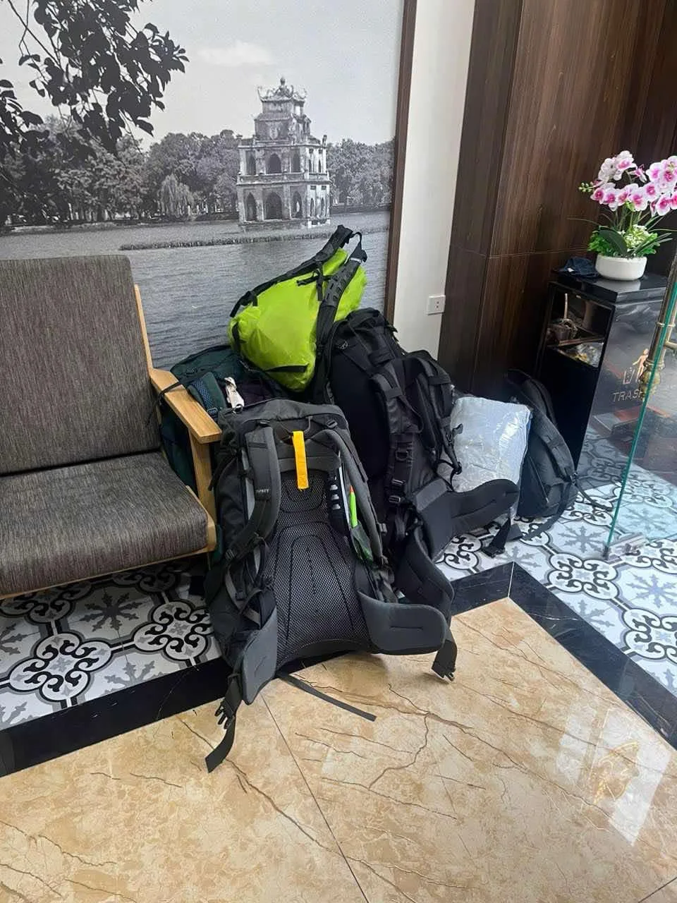 Luggage Storage Hanoi - image 8