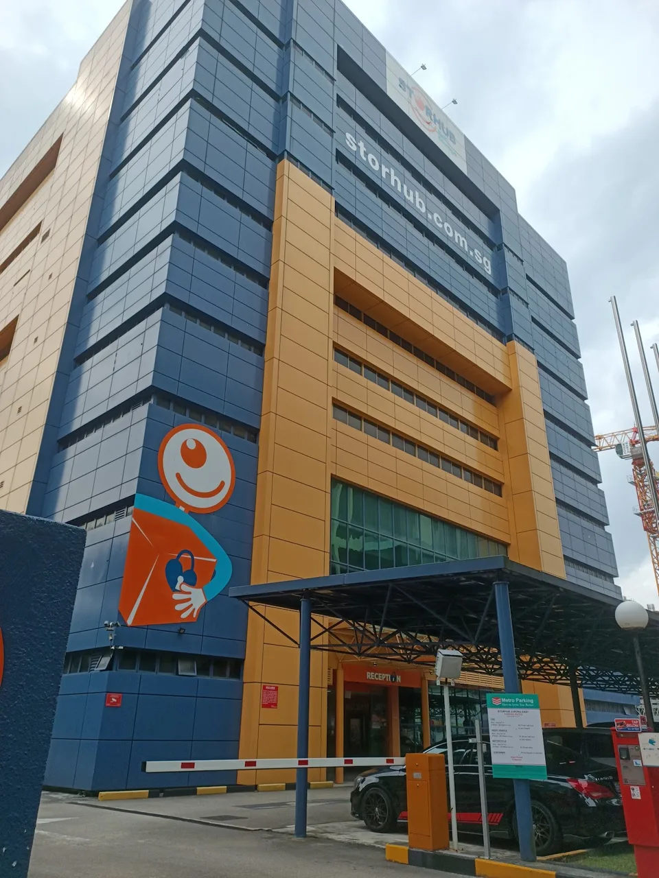 StorHub Self Storage - Jurong East - image 4