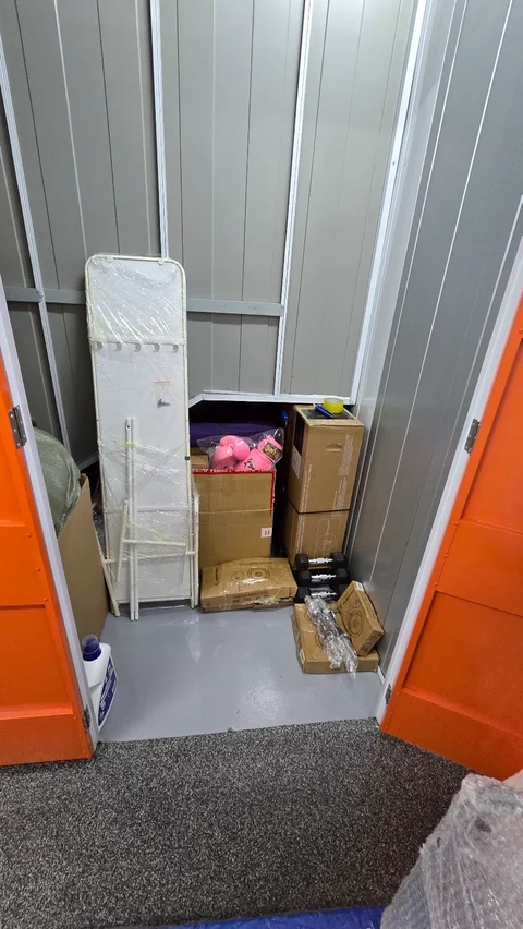 StorHub Self Storage - Jurong East - image 5