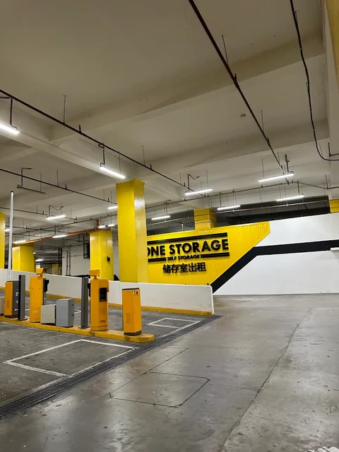 One Storage Circuit Makati