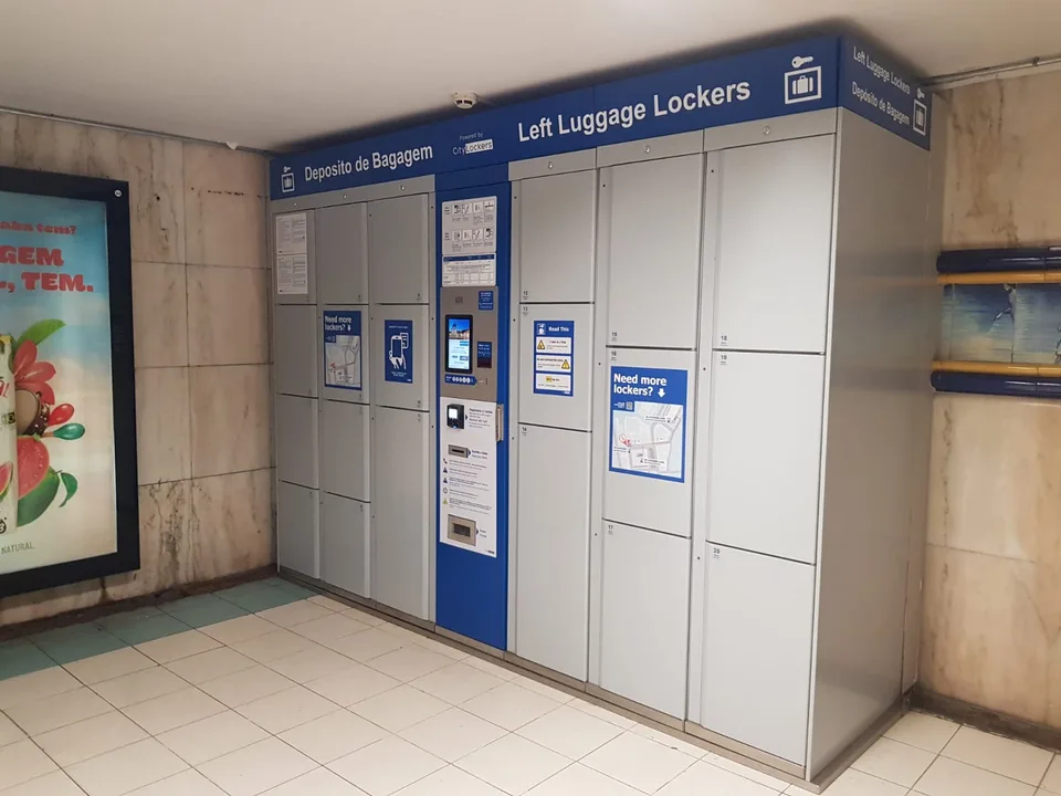 Left Luggage Lockers - Rossio Metro Station - image 2
