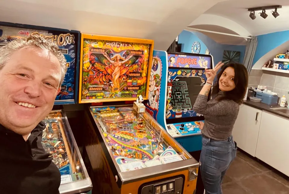 LUGGAGE STORAGE @ happy office property management - image 8