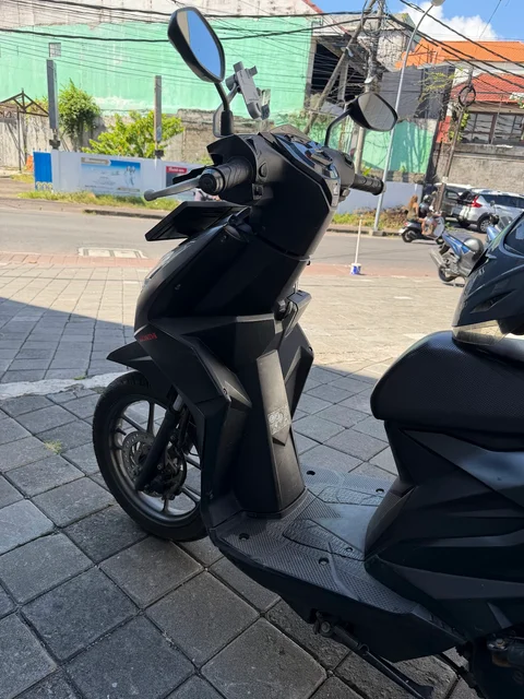 Bali Luggage Storage and Shower - Penitipan Koper, Tas & Tempat Mandi - Luggage Van Service by BTS — 5