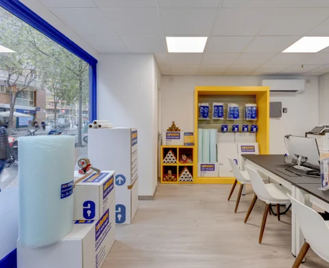 OhMyBox! Trasteros de alquiler: Manso, Barcelona — 3