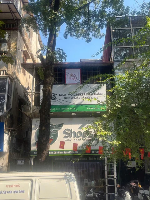 Òa Ai Đây Coffee House, Luggage Storage Service & Dịch Vụ Tư Vấn Thời Trang — 2