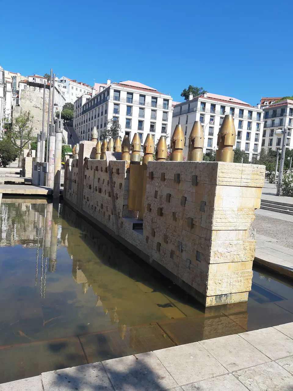 City Lockers - Martim Moniz Parking - image 4