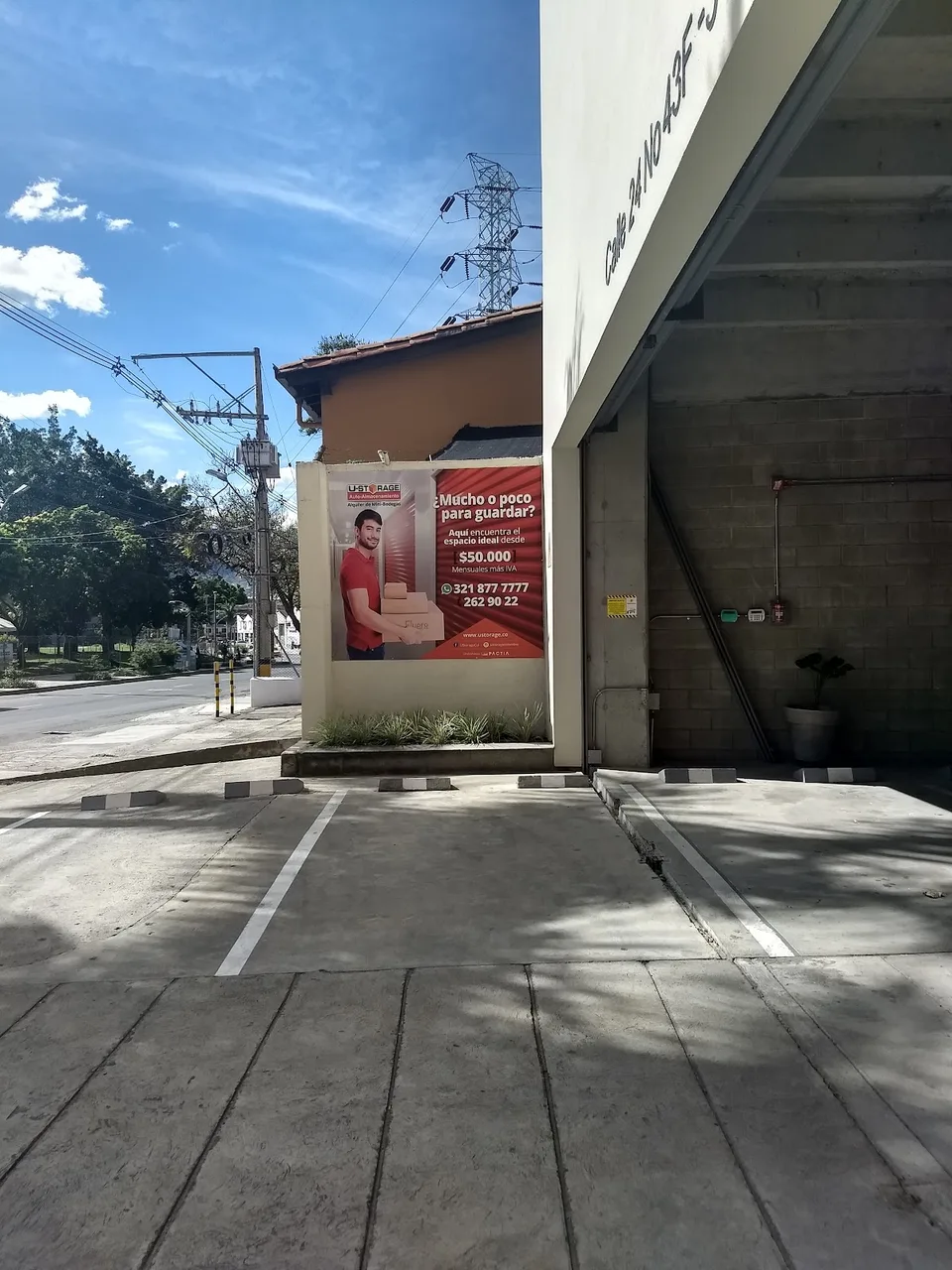 U-Storage Medellín Sede Ciudad del Río - image 7