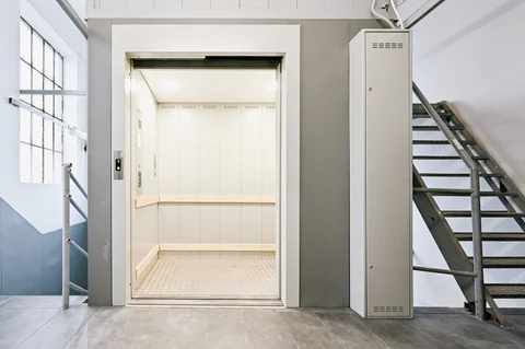 Self Store Újbuda - Raktár bérlés - image 5