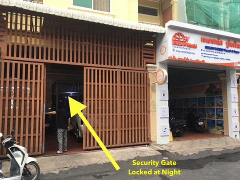 Safe Storage in Toul Tom Poung - image 1