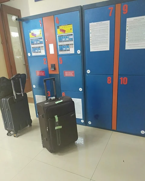 Automatic Luggage Storage Locker at Hanoi Train Station — 2