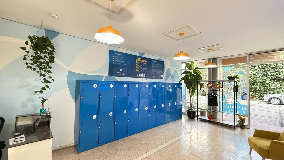 Luggage Keeper - Guarda equipaje - Angel de la Independencia - Luggage Storage - image 7