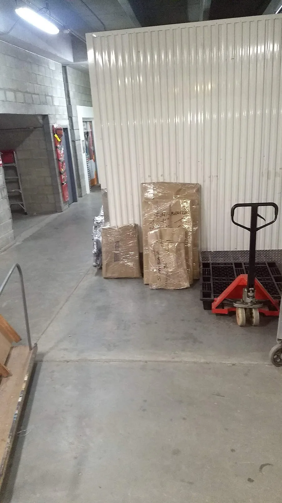 U-Storage Medellín Sede Ciudad del Río - image 8