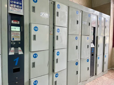 Left Luggage Lockers - Rossio Metro Station — 5