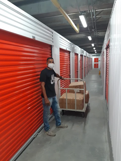 U-Storage mini-bodegas — 2