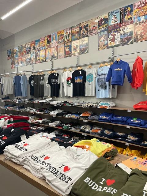 Luggage Storage and Souvenir Budapest - image 2