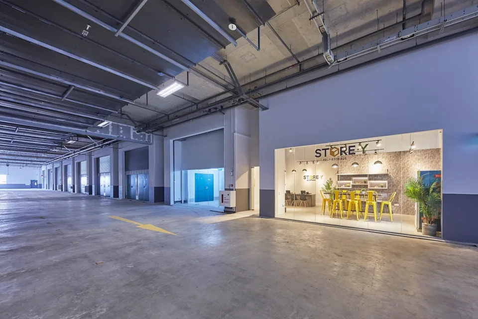 Store-Y Self Storage - image 6