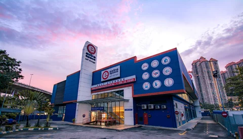 Extra Space Segambut (Self-Storage) - image 1