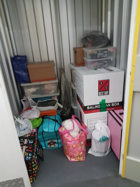 Loc&Stor 24/7 Storage Space For Rent Urban Makati Philippines - image 6