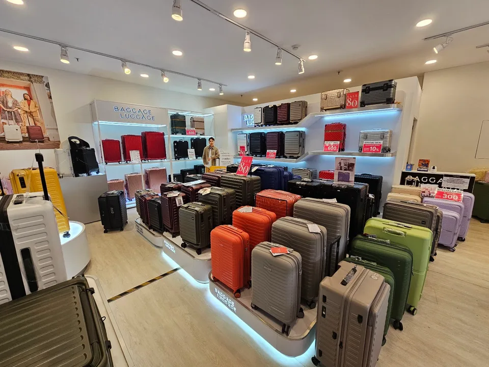 Baggage Luggage - CentralWorld - image 3