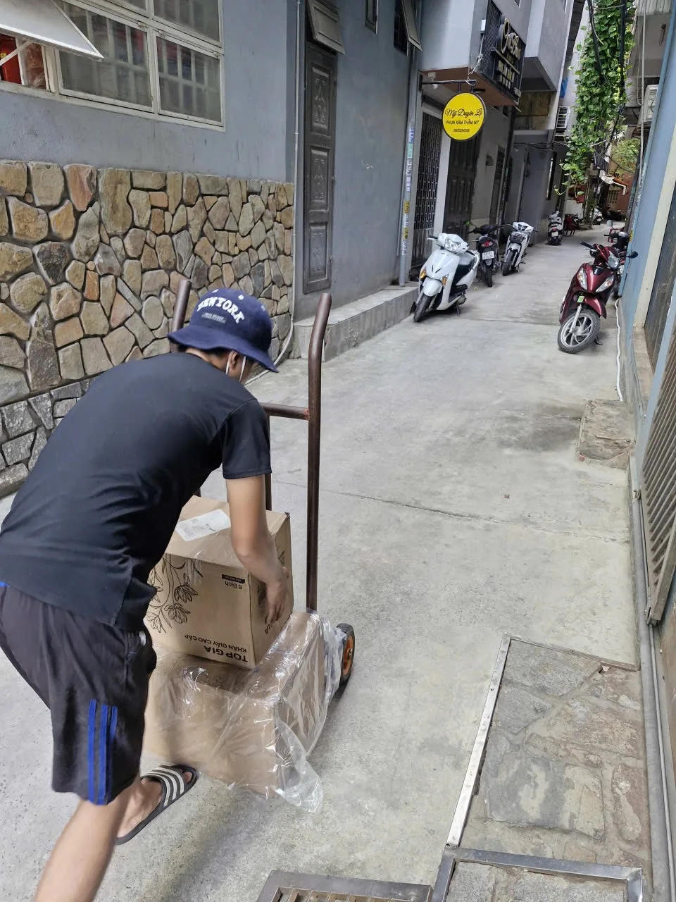 Huy’s House - image 3