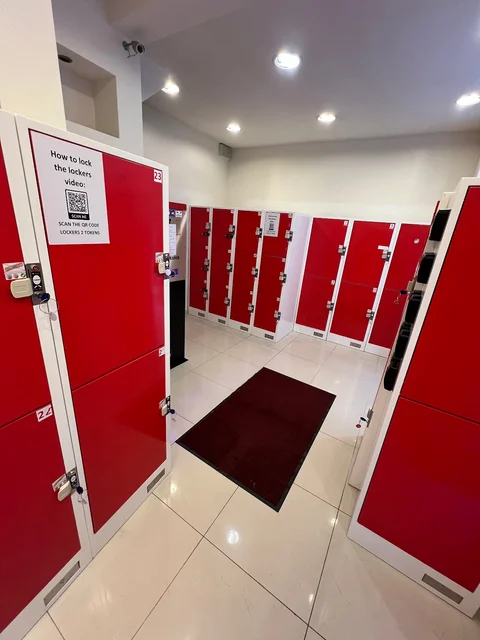 Lockers Budapest Luggage Storage