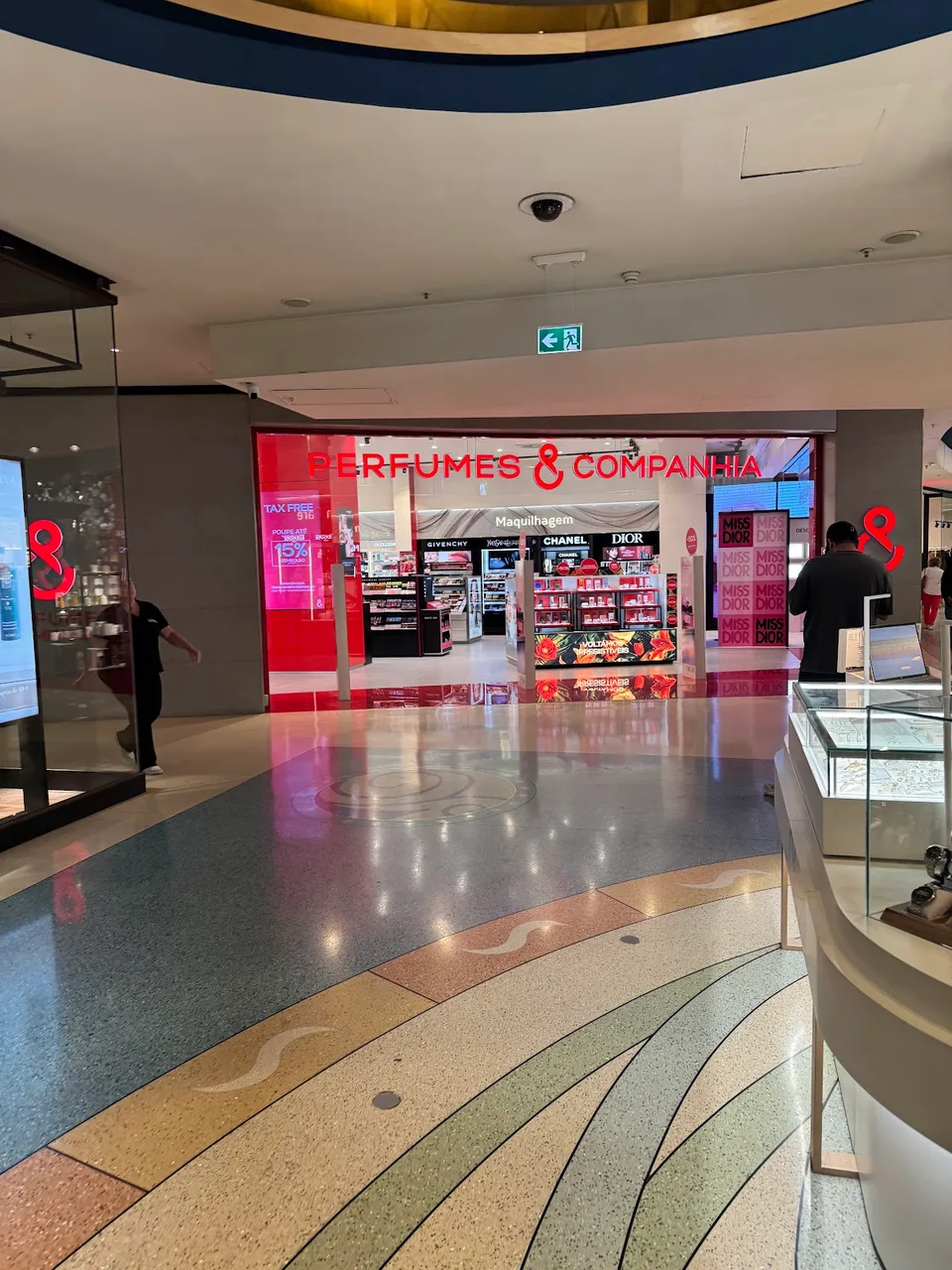 Luggage Storage Lisbon - Oriente | Parque das Nações - image 4