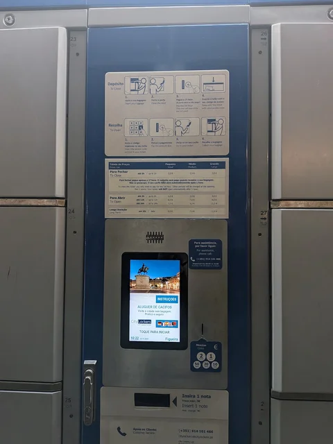Left Luggage Lockers - Rossio Metro Station — 3