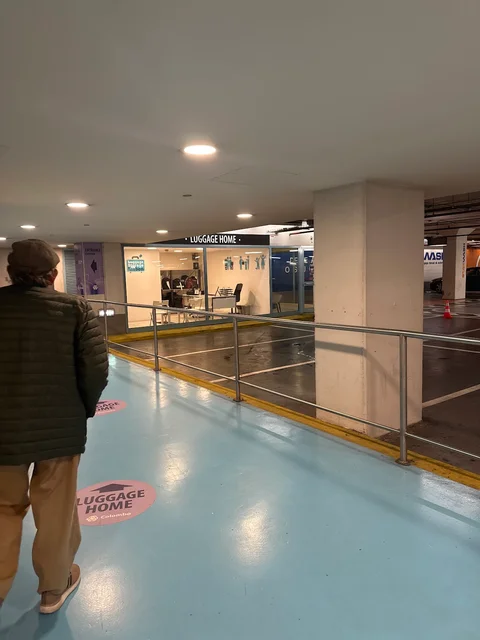 Luggage Storage Lisbon Colombo | Benfica - image 7